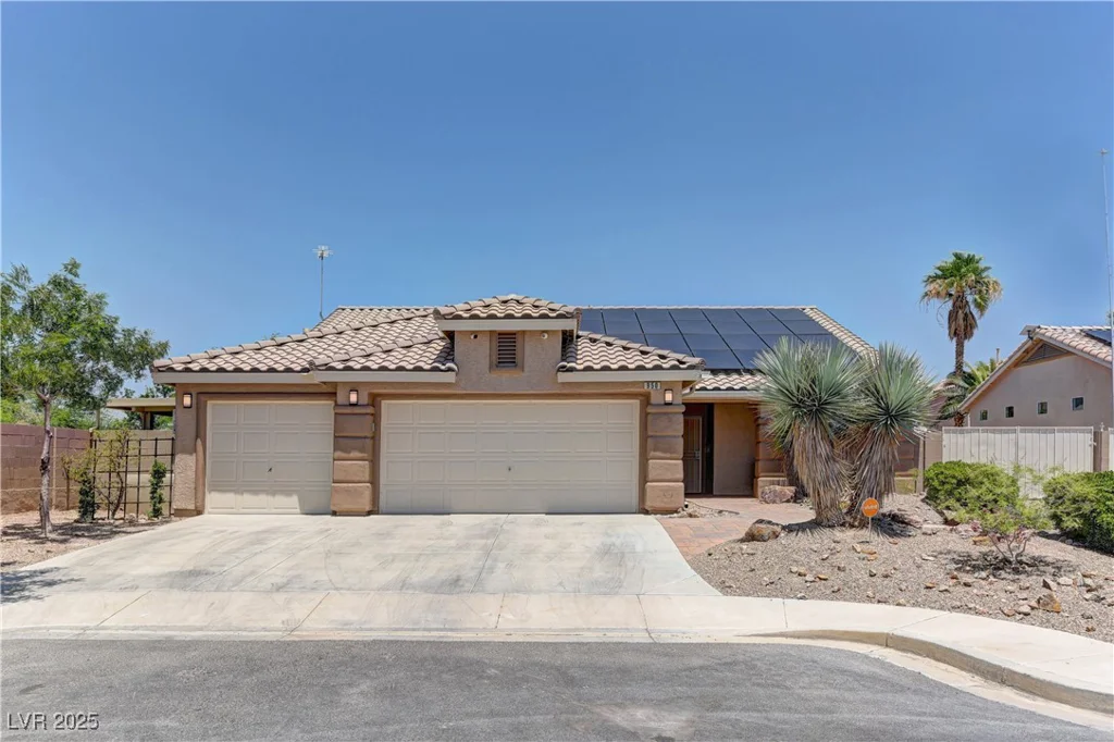 950 Marbelwood, Las Vegas, NV 89123