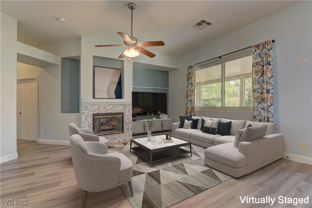 950 Marbelwood, Las Vegas, NV 89123