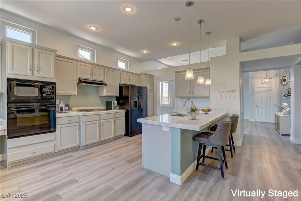 950 Marbelwood, Las Vegas, NV 89123