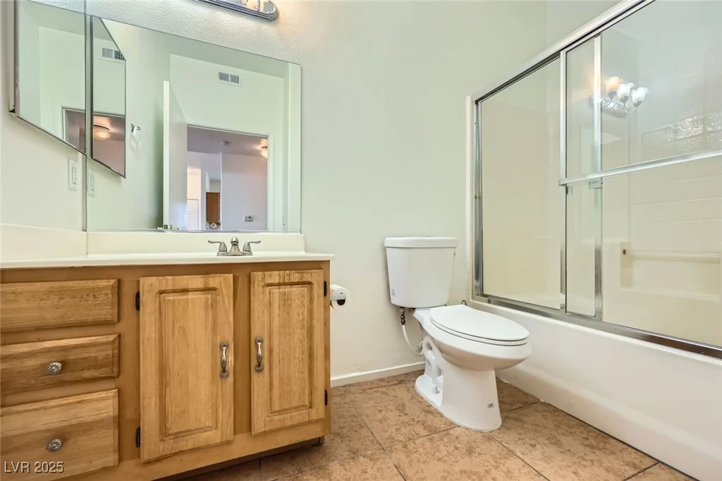 5650 Sahara, Las Vegas, NV 89142