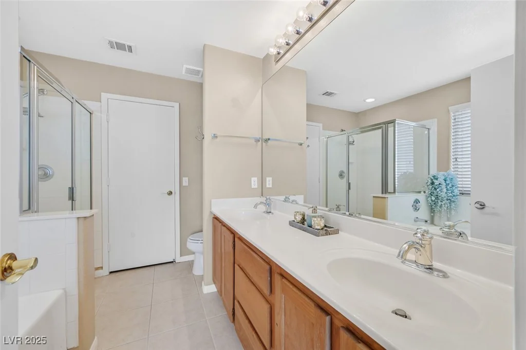 7920 Turtle Island, Las Vegas, NV 89129