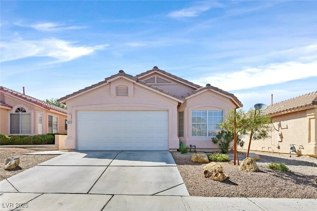 7920 Turtle Island, Las Vegas, NV 89129