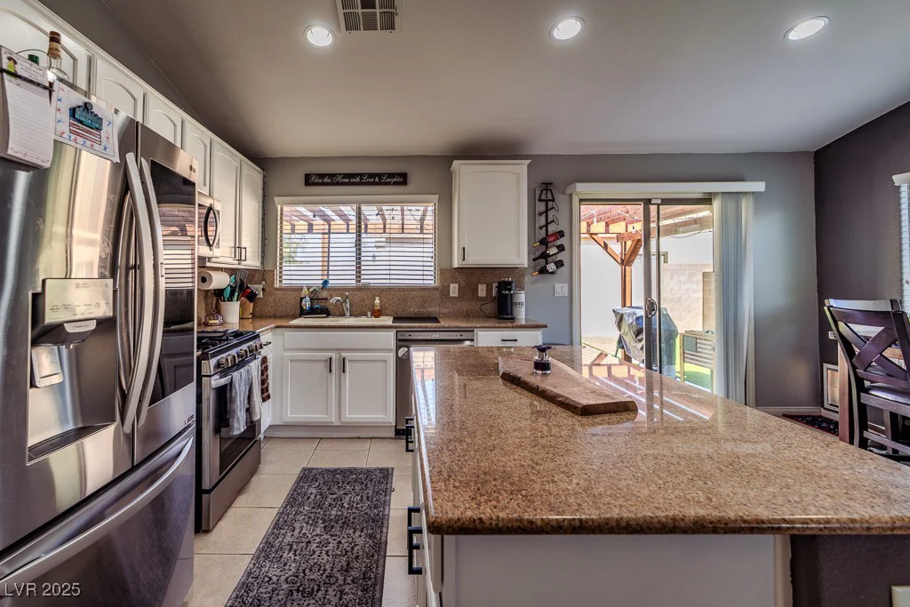 5028 Crying Heart, North Las Vegas, NV 89031