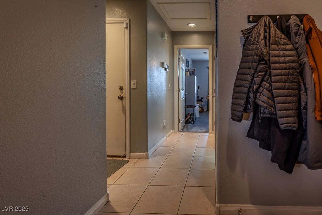 5028 Crying Heart, North Las Vegas, NV 89031