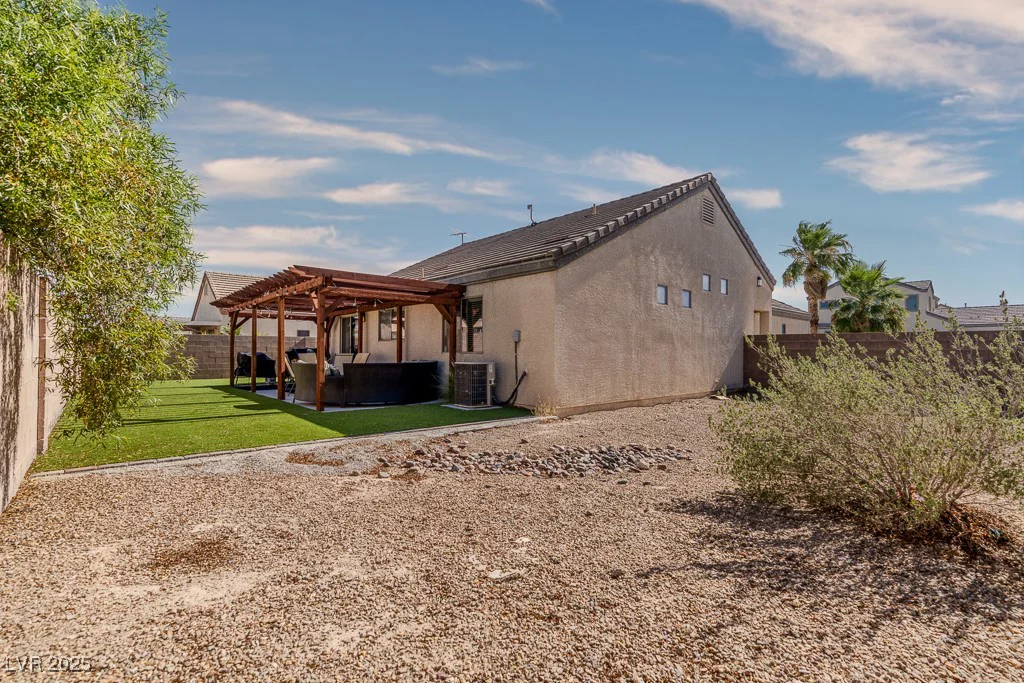 5028 Crying Heart, North Las Vegas, NV 89031