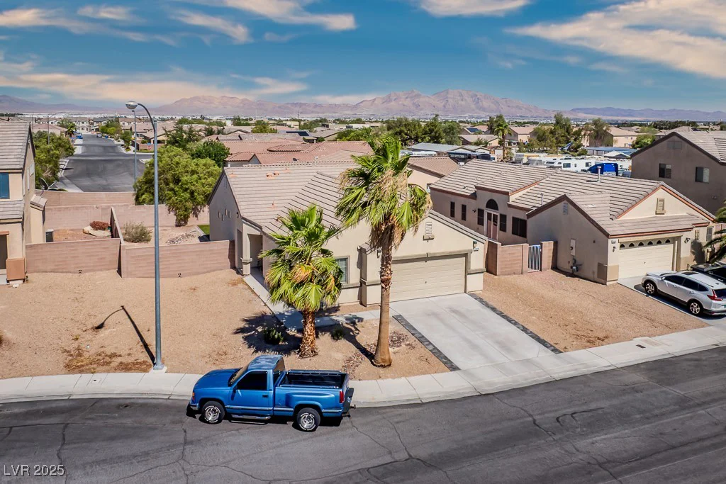 5028 Crying Heart, North Las Vegas, NV 89031