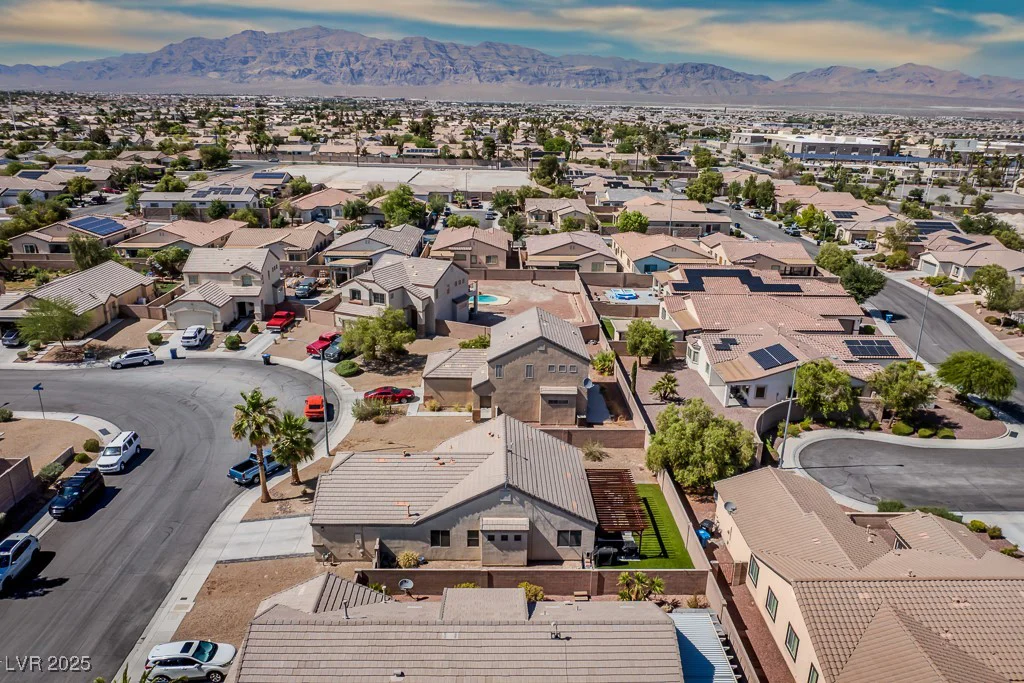 5028 Crying Heart, North Las Vegas, NV 89031