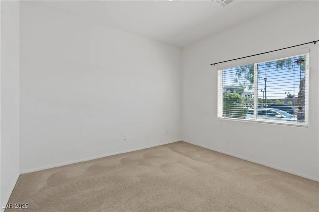 6041 Rosanna, Las Vegas, NV 89113