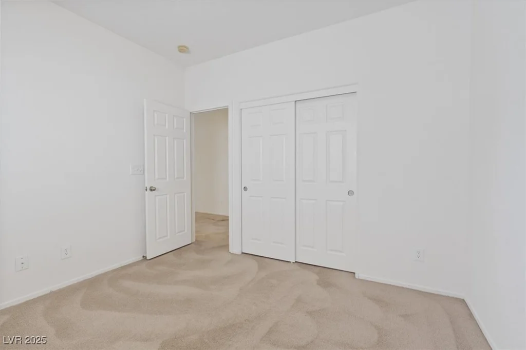 6041 Rosanna, Las Vegas, NV 89113