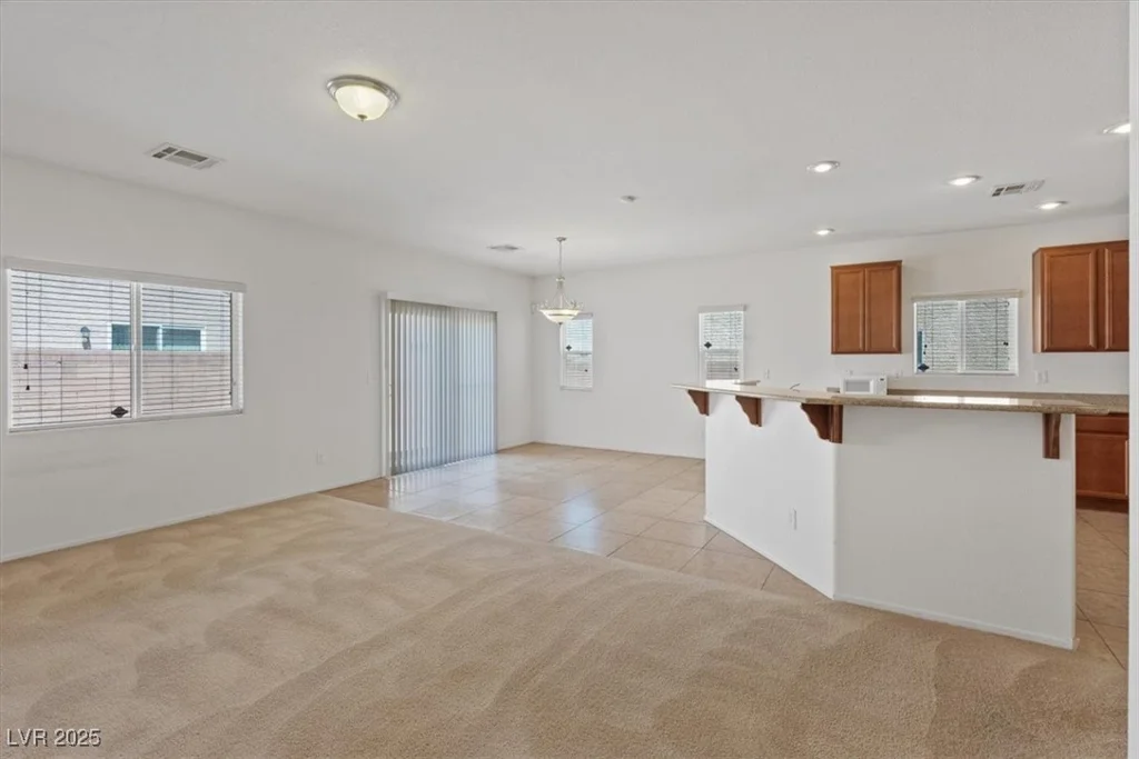 6041 Rosanna, Las Vegas, NV 89113