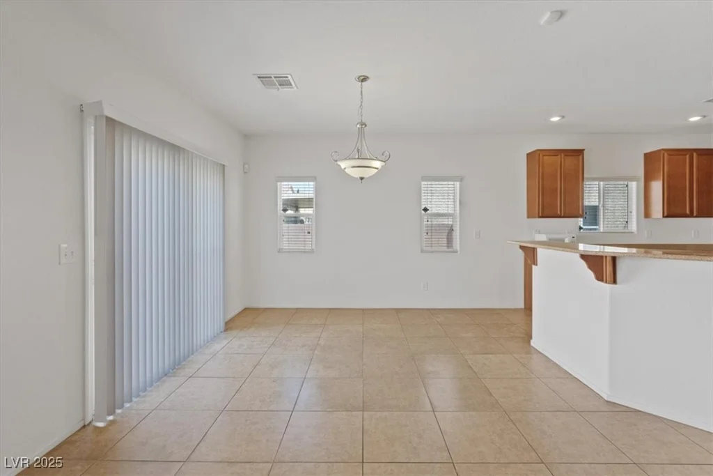 6041 Rosanna, Las Vegas, NV 89113