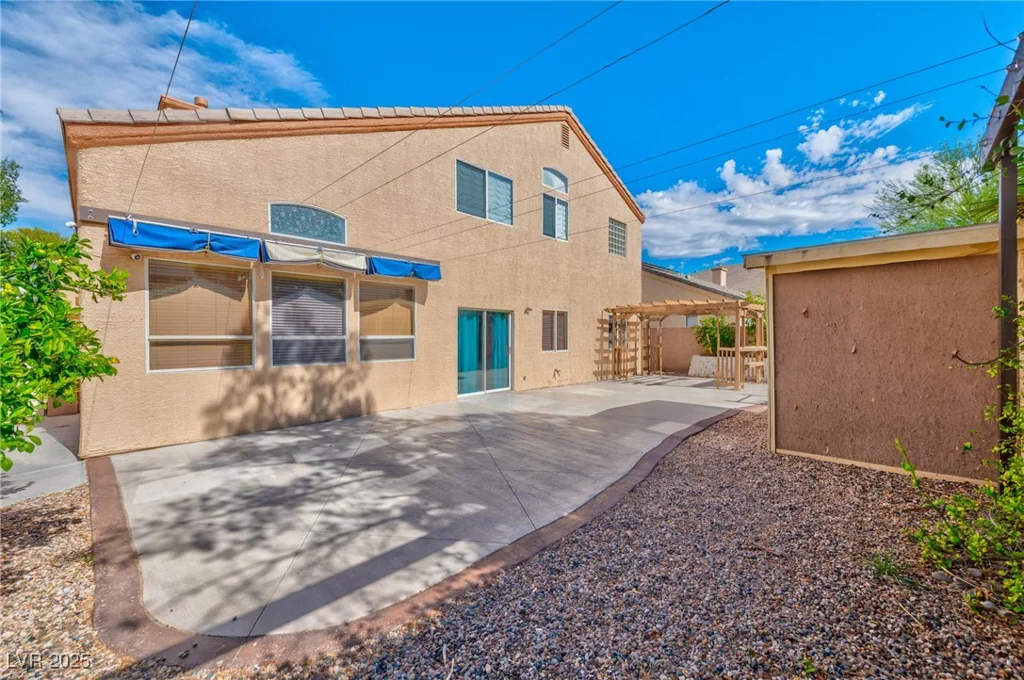 3525 Dover Bay, Las Vegas, NV 89129