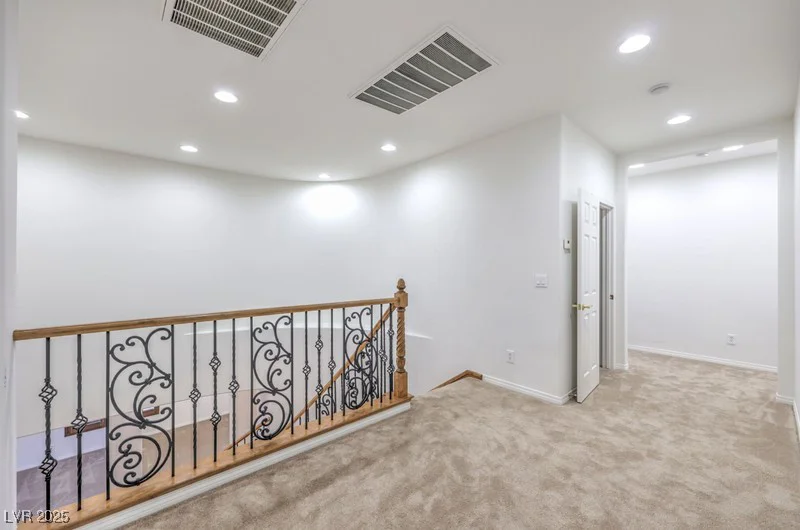7525 Royal Crystal, Las Vegas, NV 89149