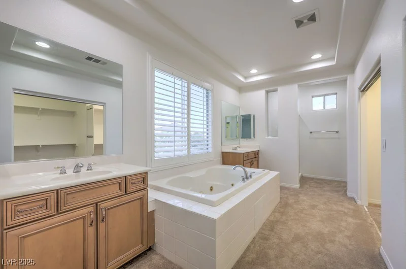 7525 Royal Crystal, Las Vegas, NV 89149