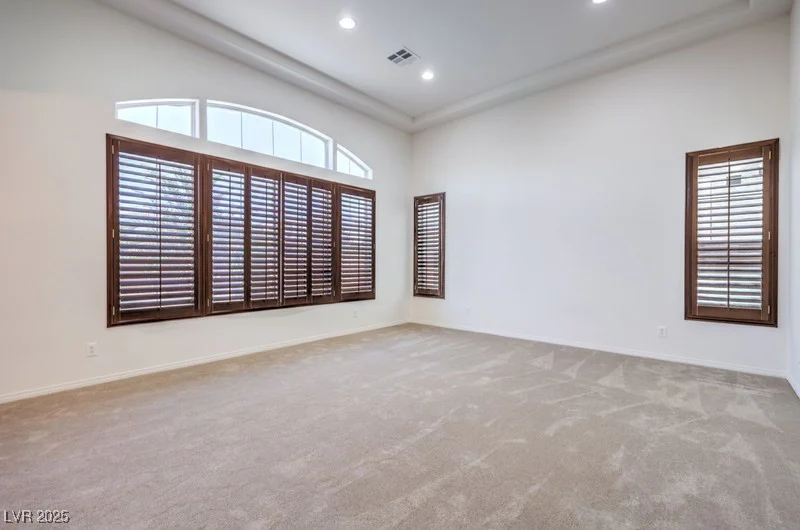 7525 Royal Crystal, Las Vegas, NV 89149