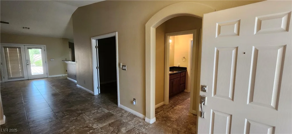 4904 Meadows Encore, Las Vegas, NV 89131