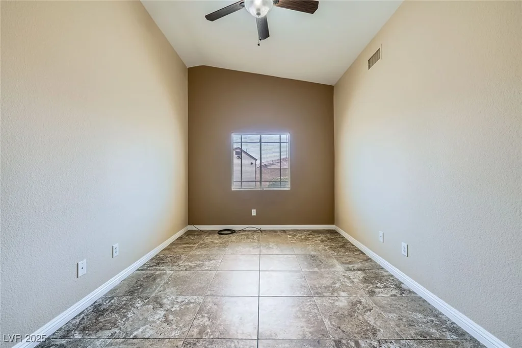 4904 Meadows Encore, Las Vegas, NV 89131