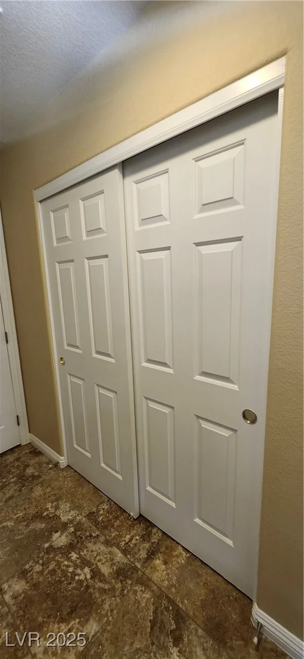 4904 Meadows Encore, Las Vegas, NV 89131