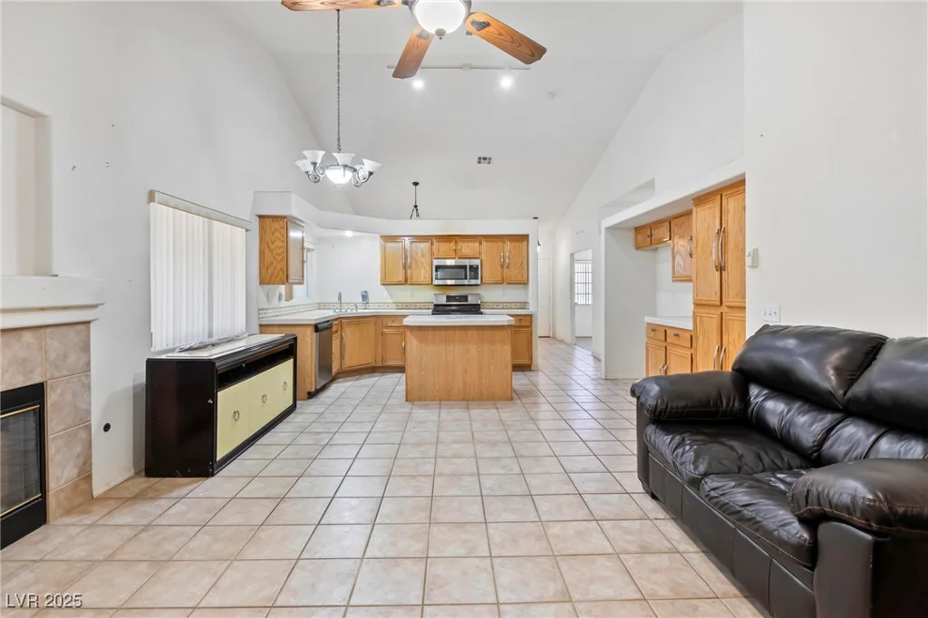 2707 Wild Breeze, North Las Vegas, NV 89031