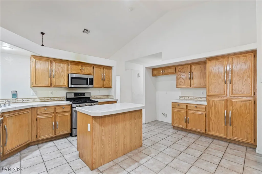 2707 Wild Breeze, North Las Vegas, NV 89031