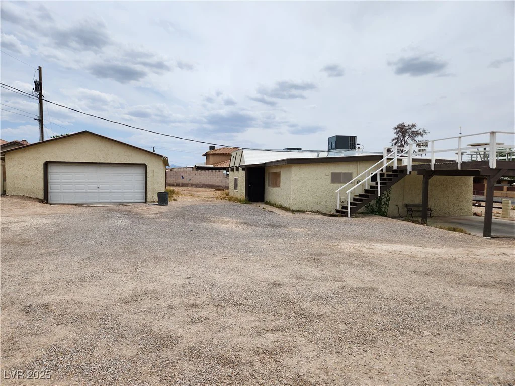 66 Lailani, Las Vegas, NV 89110