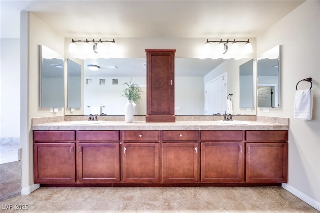 9628 Matanzas Creek, Las Vegas, NV 89139