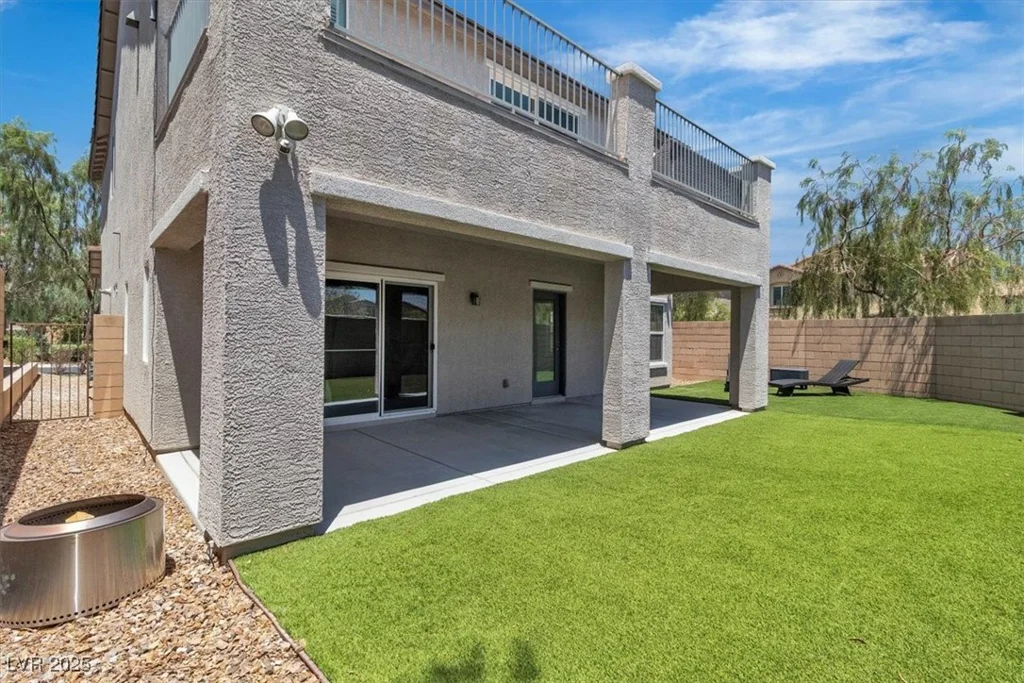 7775 Santos Bay, Las Vegas, NV 89179