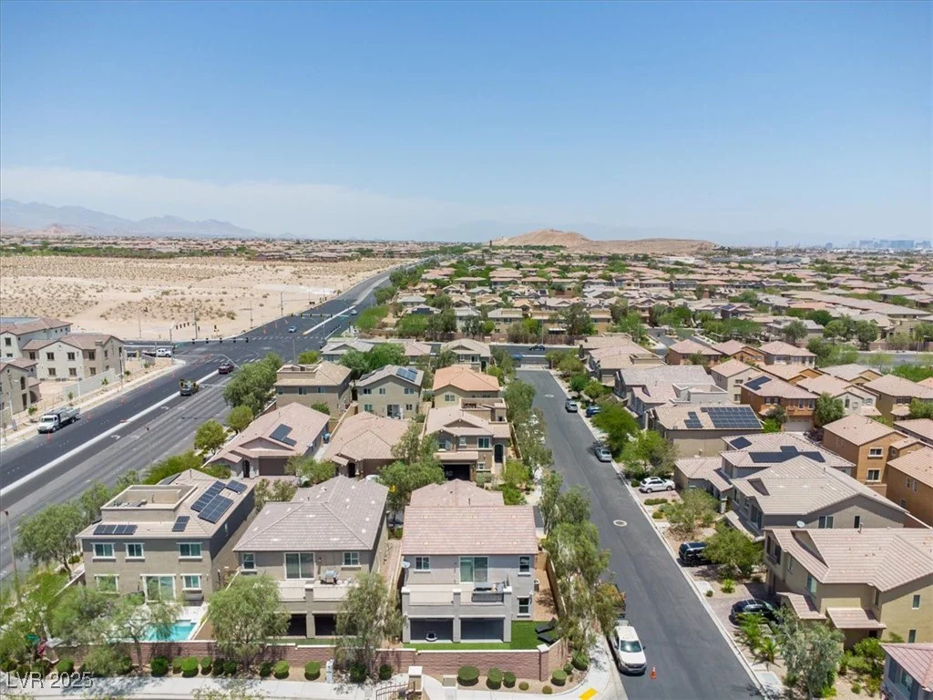 7775 Santos Bay, Las Vegas, NV 89179