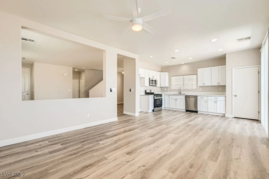 4118 Beech Family, Las Vegas, NV 89115