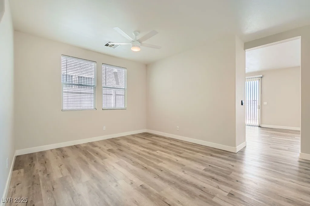 4118 Beech Family, Las Vegas, NV 89115