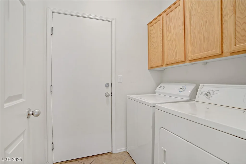 5240 Adorato, North Las Vegas, NV 89031