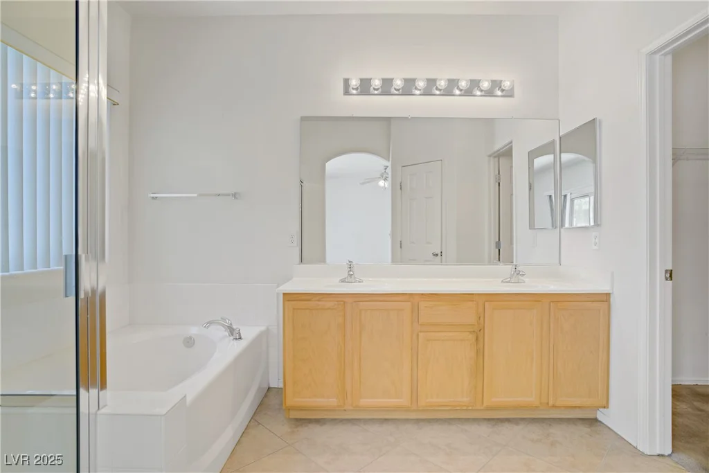 5240 Adorato, North Las Vegas, NV 89031