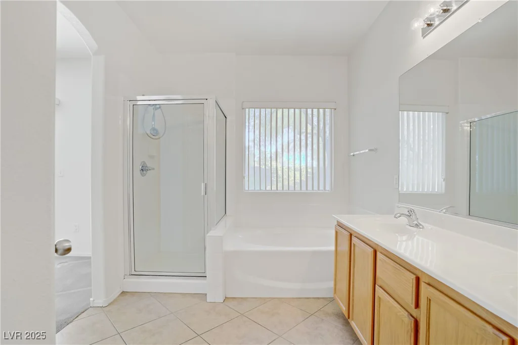 5240 Adorato, North Las Vegas, NV 89031
