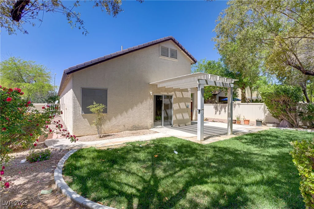5240 Adorato, North Las Vegas, NV 89031