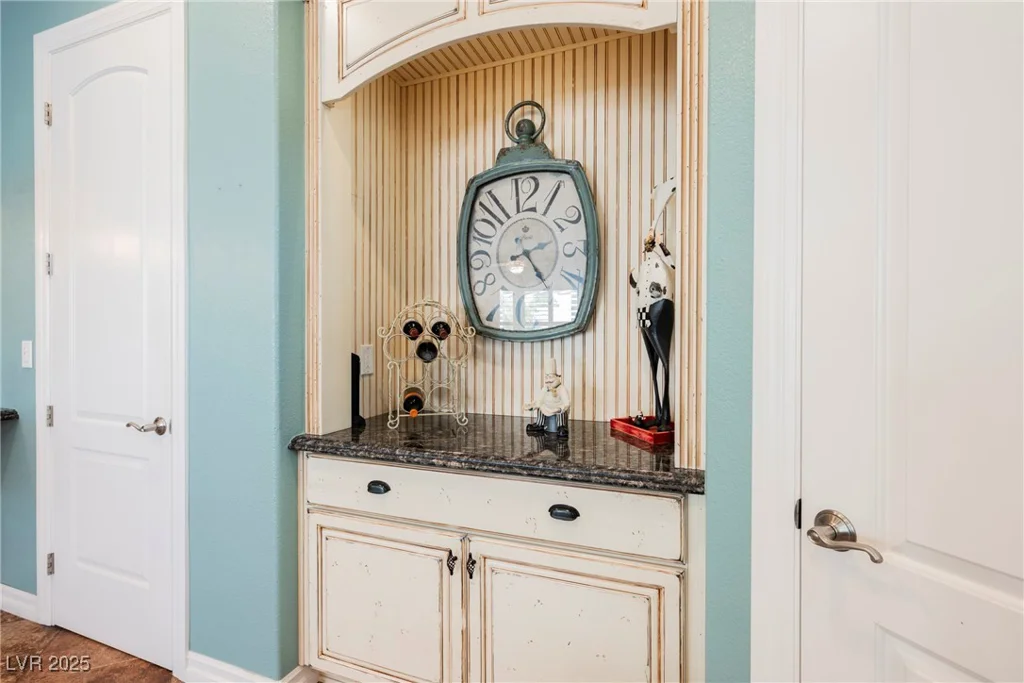 2080 Powder Springs, Henderson, NV 89052