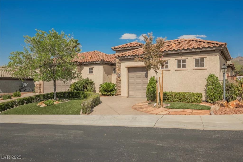 2080 Powder Springs, Henderson, NV 89052