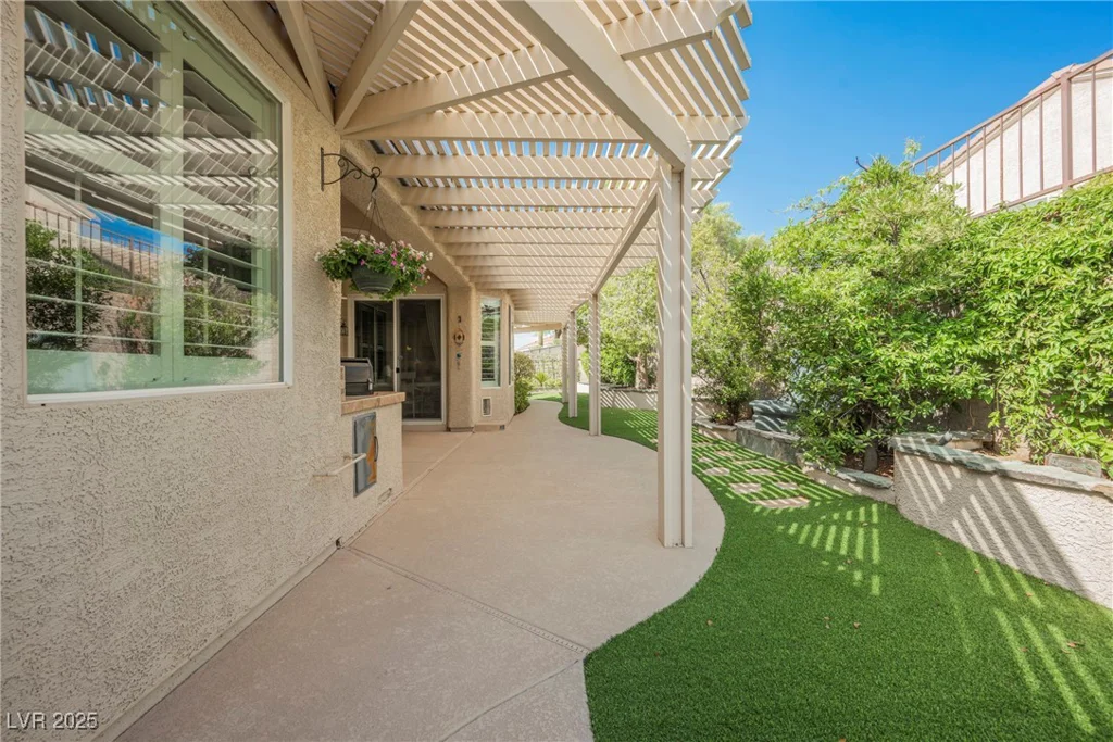 2080 Powder Springs, Henderson, NV 89052