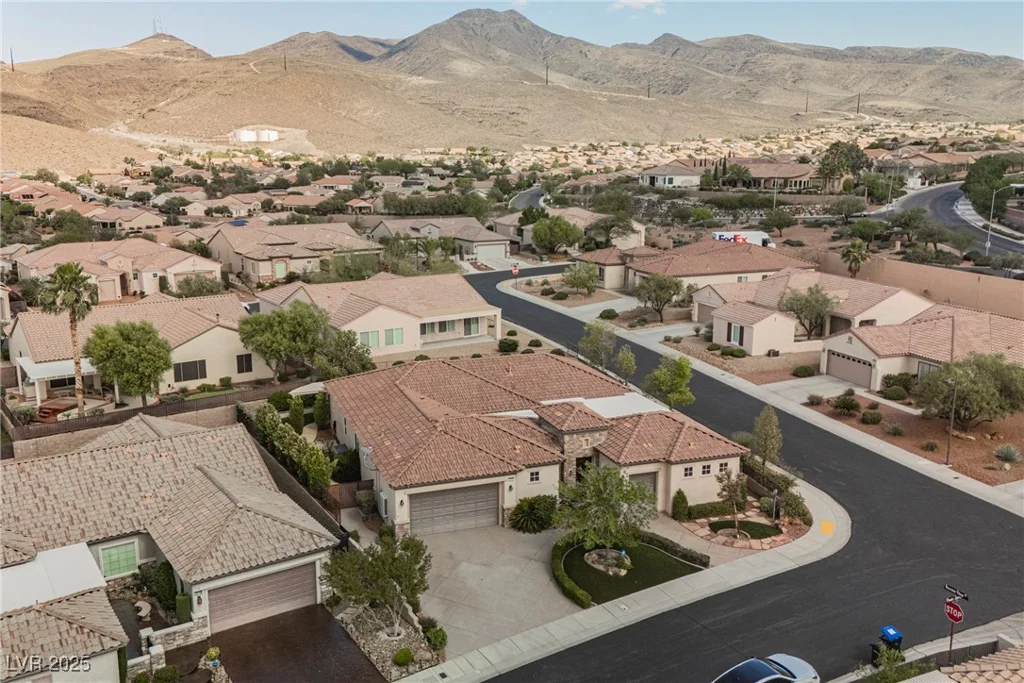 2080 Powder Springs, Henderson, NV 89052