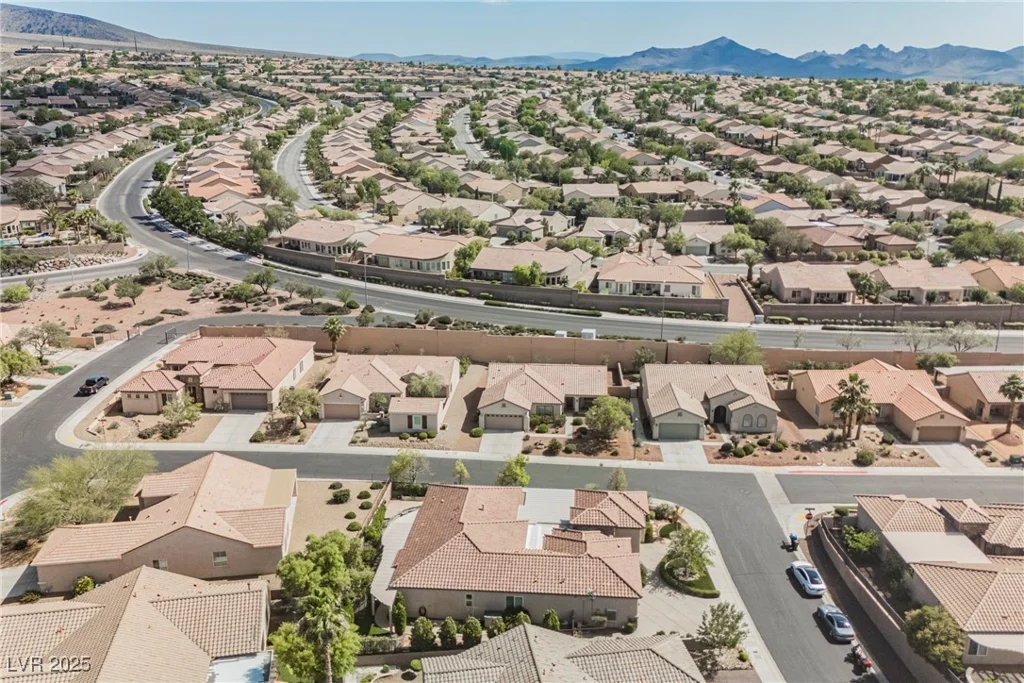 2080 Powder Springs, Henderson, NV 89052