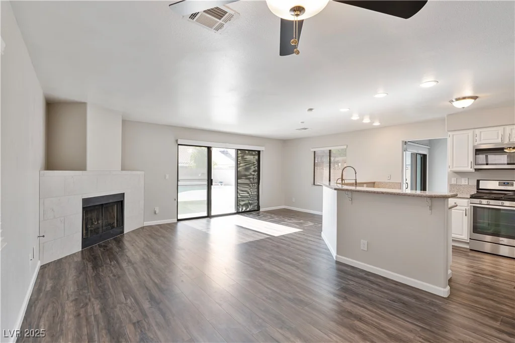 120 Wynntry, Henderson, NV 89074