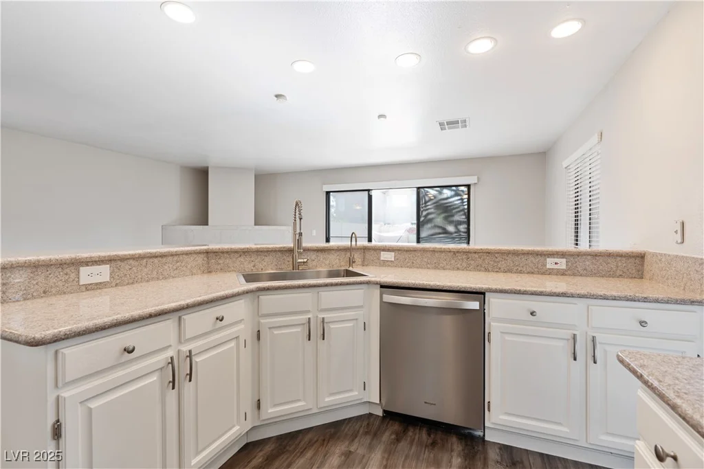 120 Wynntry, Henderson, NV 89074