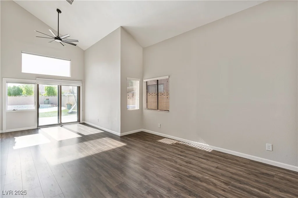 120 Wynntry, Henderson, NV 89074