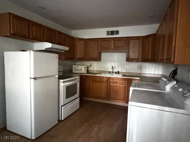 350 Desert Inn, Las Vegas, NV 89109