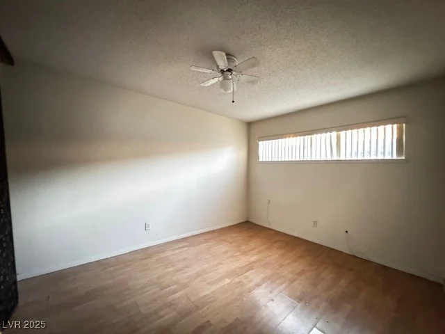 350 Desert Inn, Las Vegas, NV 89109