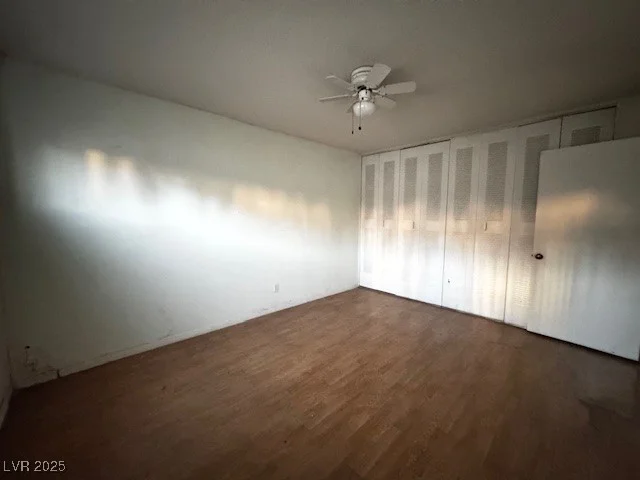 350 Desert Inn, Las Vegas, NV 89109