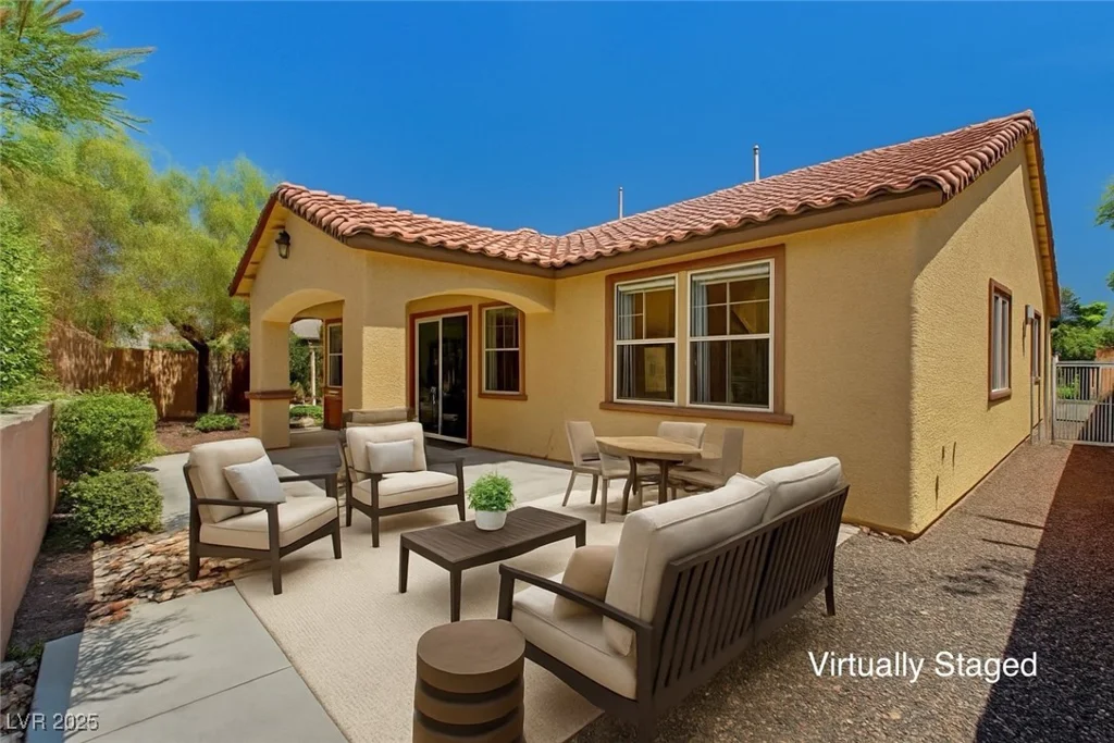 121 Staplehurst, Henderson, NV 89002
