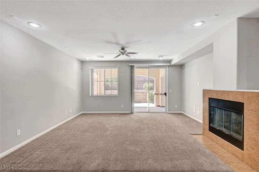 121 Staplehurst, Henderson, NV 89002