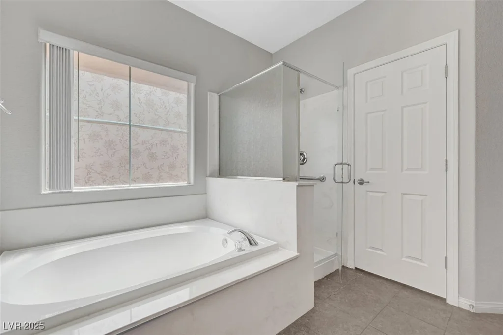 121 Staplehurst, Henderson, NV 89002
