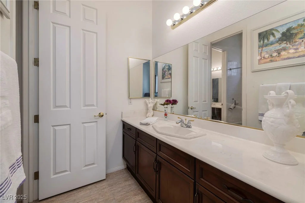 1329 Calle Cantar, Henderson, NV 89012