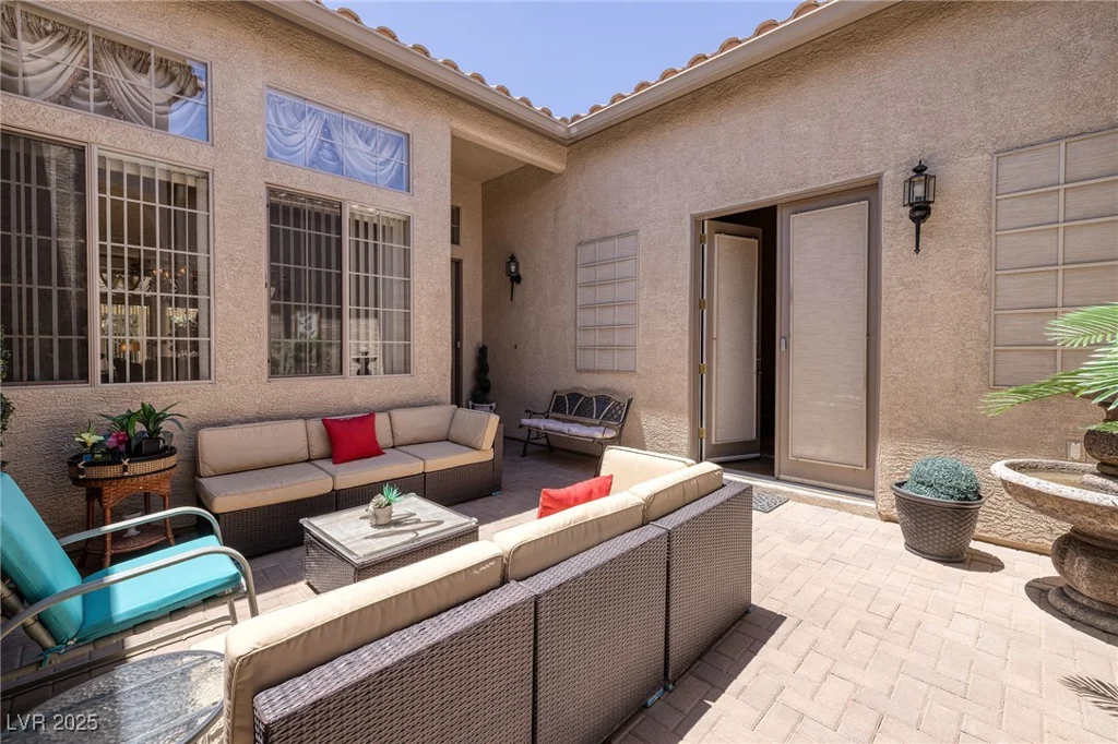 1329 Calle Cantar, Henderson, NV 89012